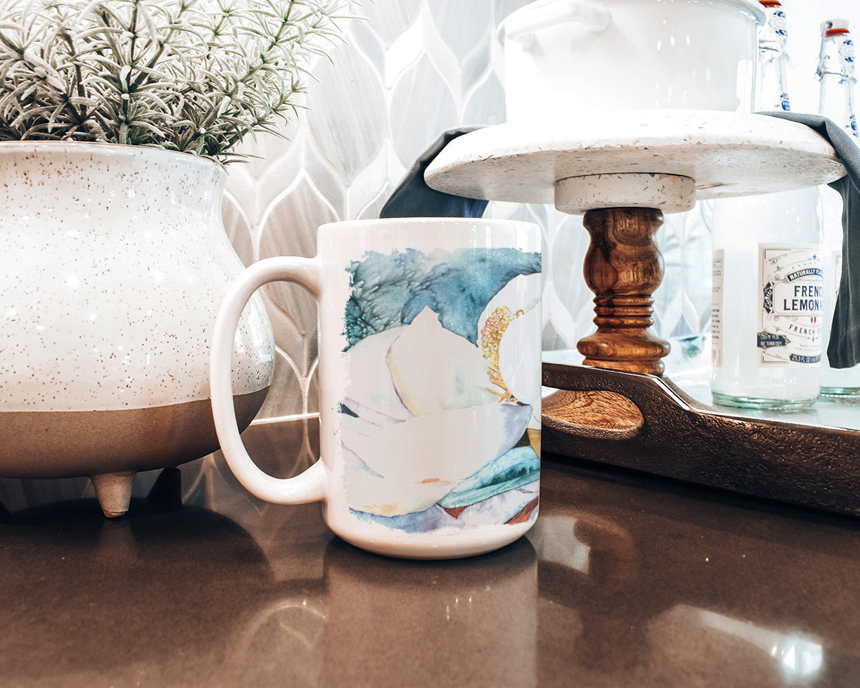 Flower - Magnolia Dishwasher Safe Microwavable Ceramic Coffee Mug 15 ounce 8001CM15