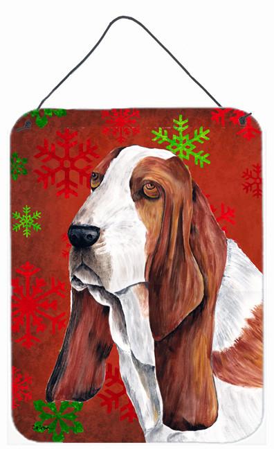 Basset Hound Red Green Snowflakes Holiday Christmas Wall or Door Hanging Prints by Caroline's Treasures
