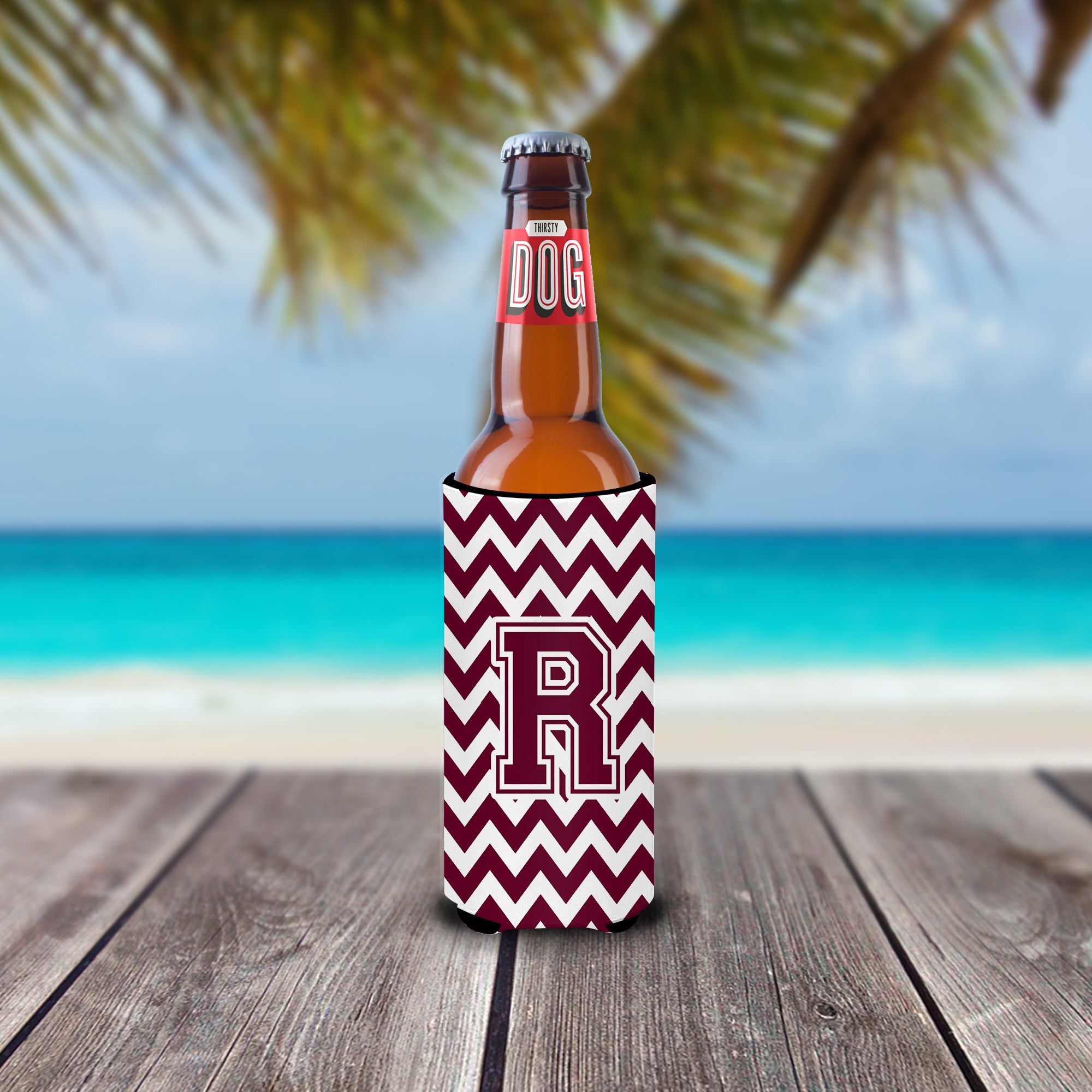 Letter R Chevron Maroon and White  Ultra Beverage Insulators for slim cans CJ1051-RMUK.