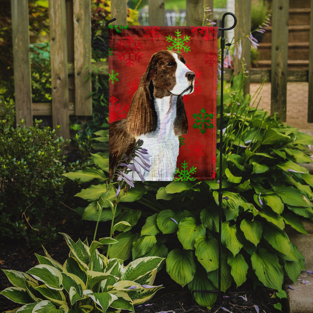 Springer Spaniel Red and Green Snowflakes Holiday Christmas Flag Garden Size.