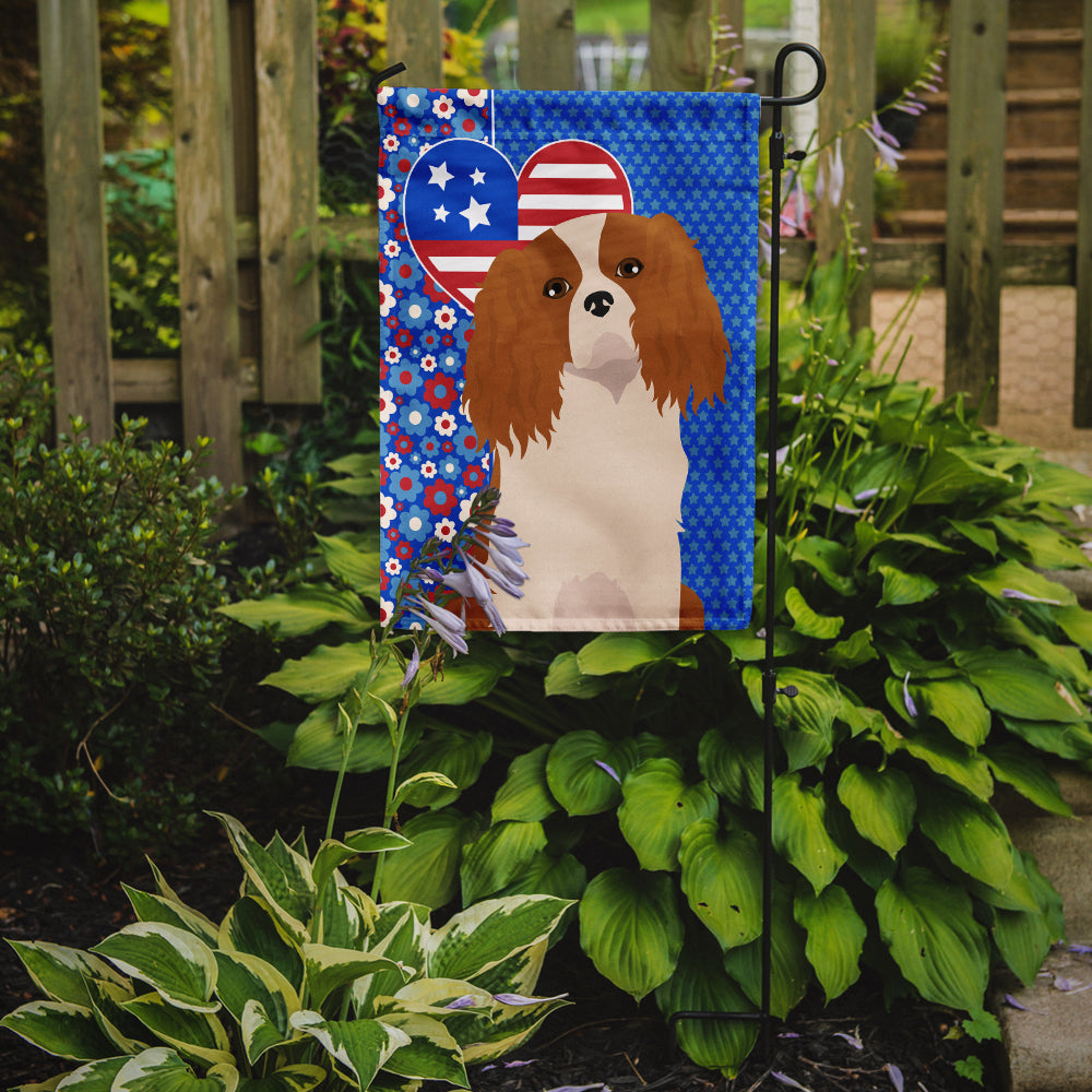 Blenheim Cavalier Spaniel USA American Flag Garden Size
