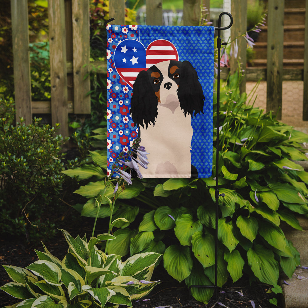 Tricolor Cavalier Spaniel USA American Flag Garden Size