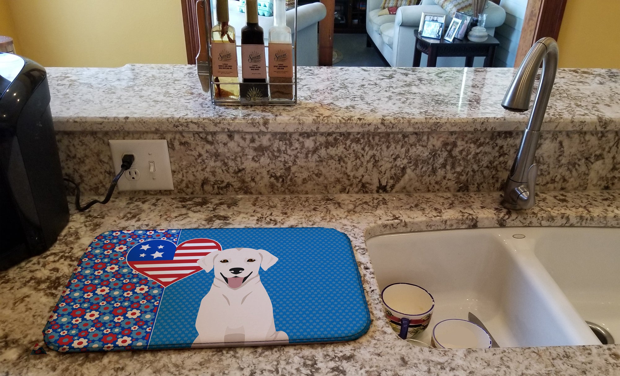 White Cream Labrador Retriever USA American Dish Drying Mat