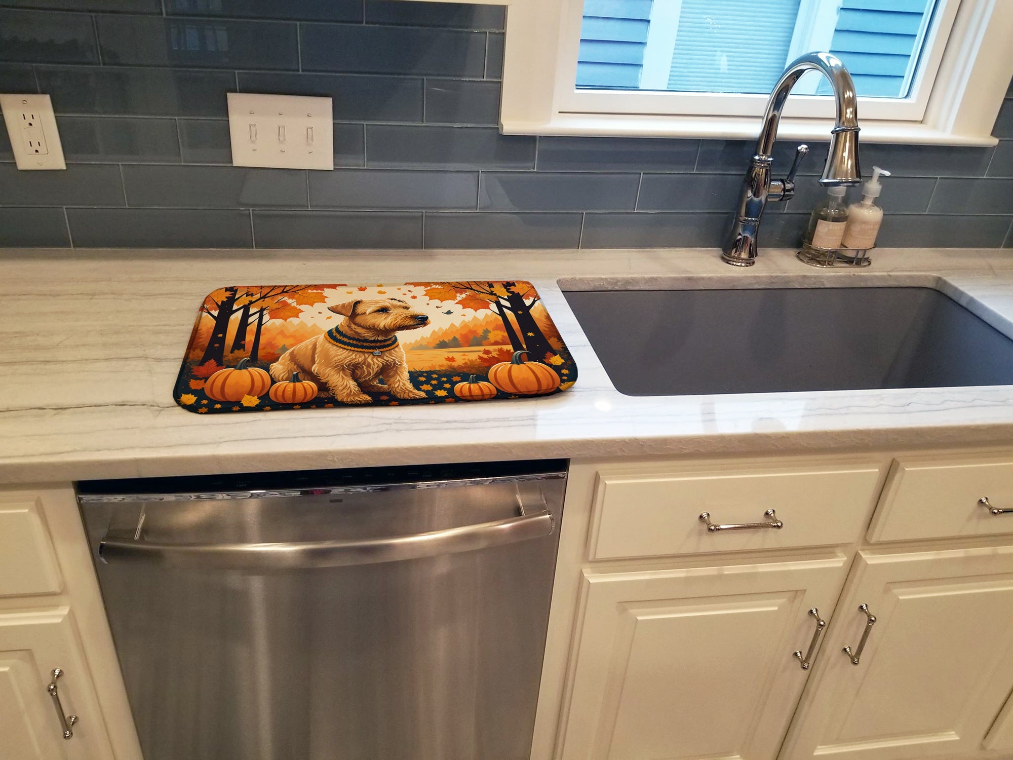 Caroline's Treasures Lakeland Terrier Fall Dish Drying Mat