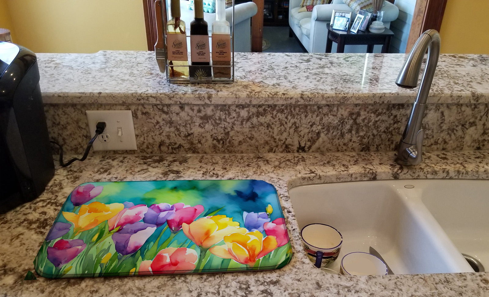 Caroline's Treasures Freesias in Watercolor Dish Drying Mat