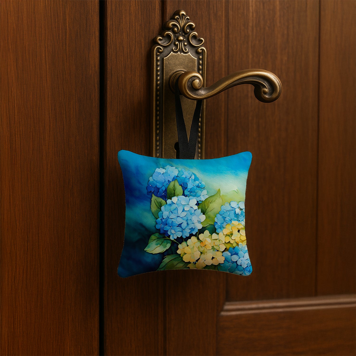 Caroline's Treasures Hydrangeas in Watercolor Hanging Square Fabric Ornament 3.5 × 3.5