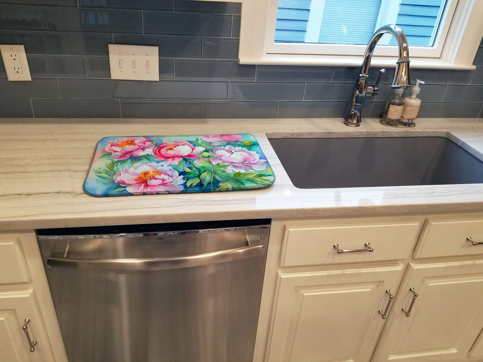 Caroline's Treasures Peonies in Watercolor Dish Drying Mat