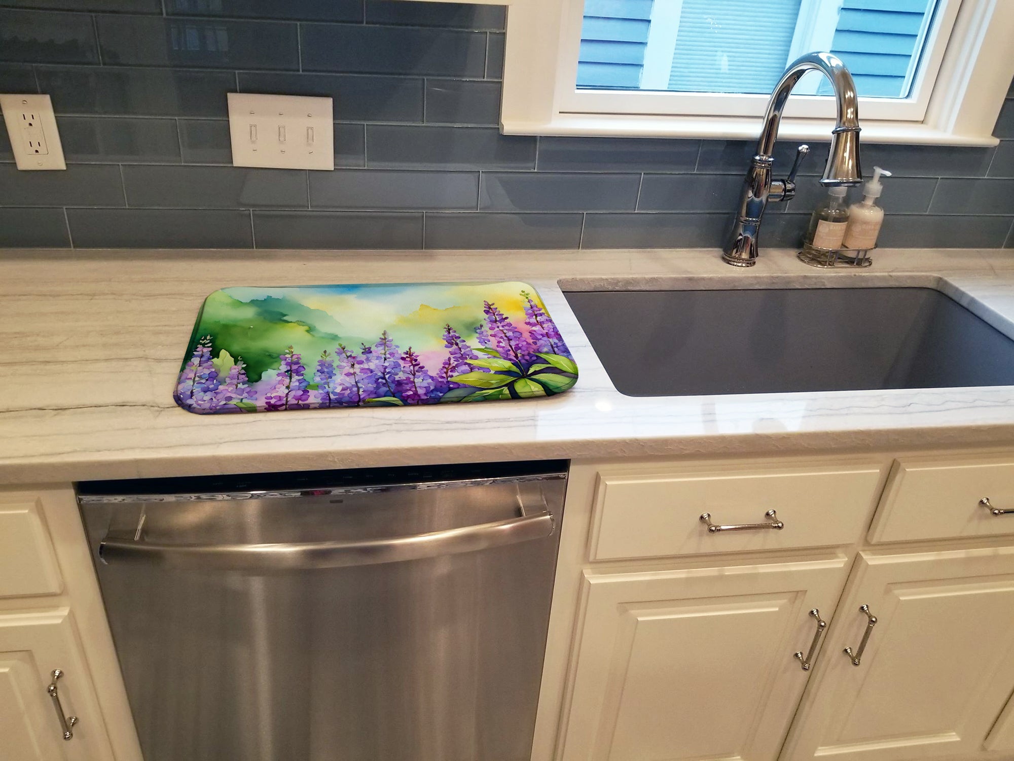 Caroline's Treasures Idaho Syringa in Watercolor Dish Drying Mat