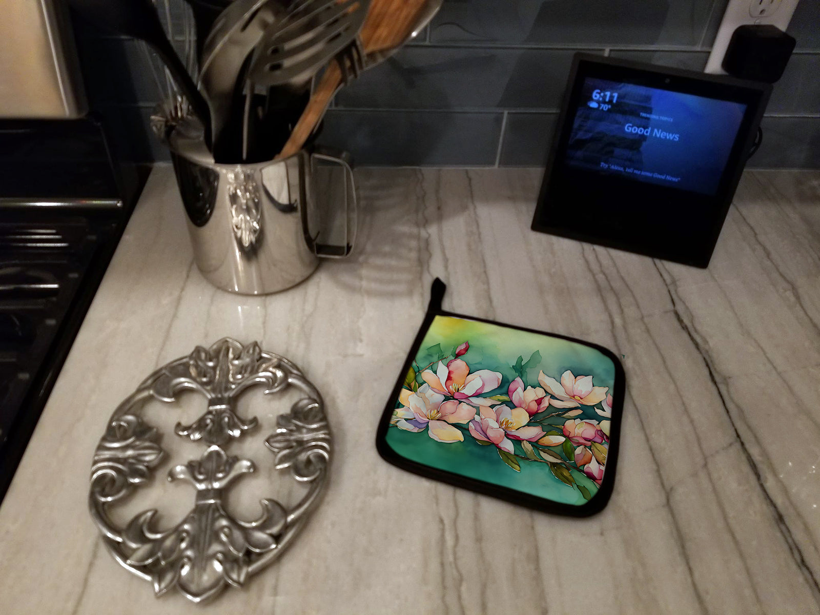 Caroline's Treasures Louisiana Magnolias in Watercolor Pair of Pot Holders