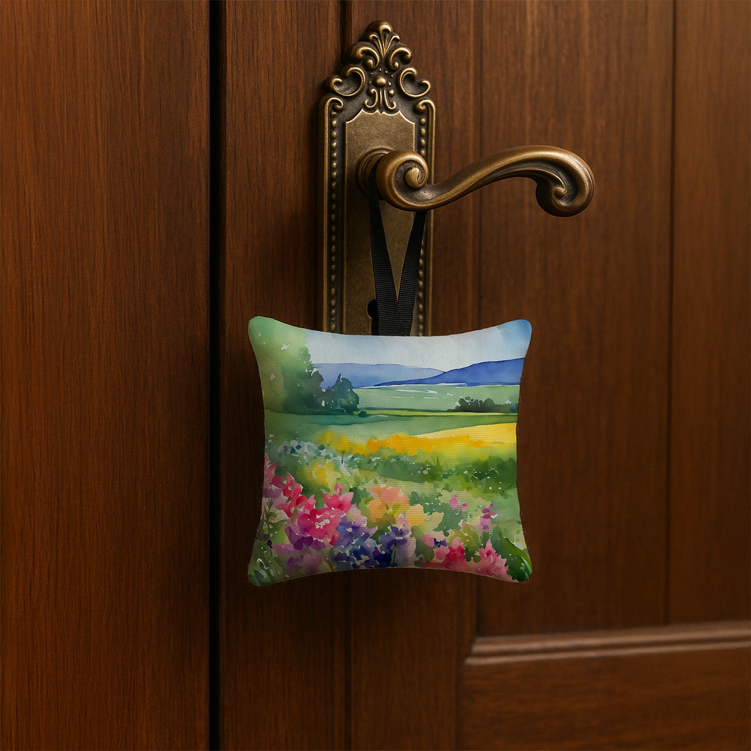 Caroline's Treasures Massachusetts Mayflowers in Watercolor Hanging Square Fabric Ornament 3.5 × 3.5