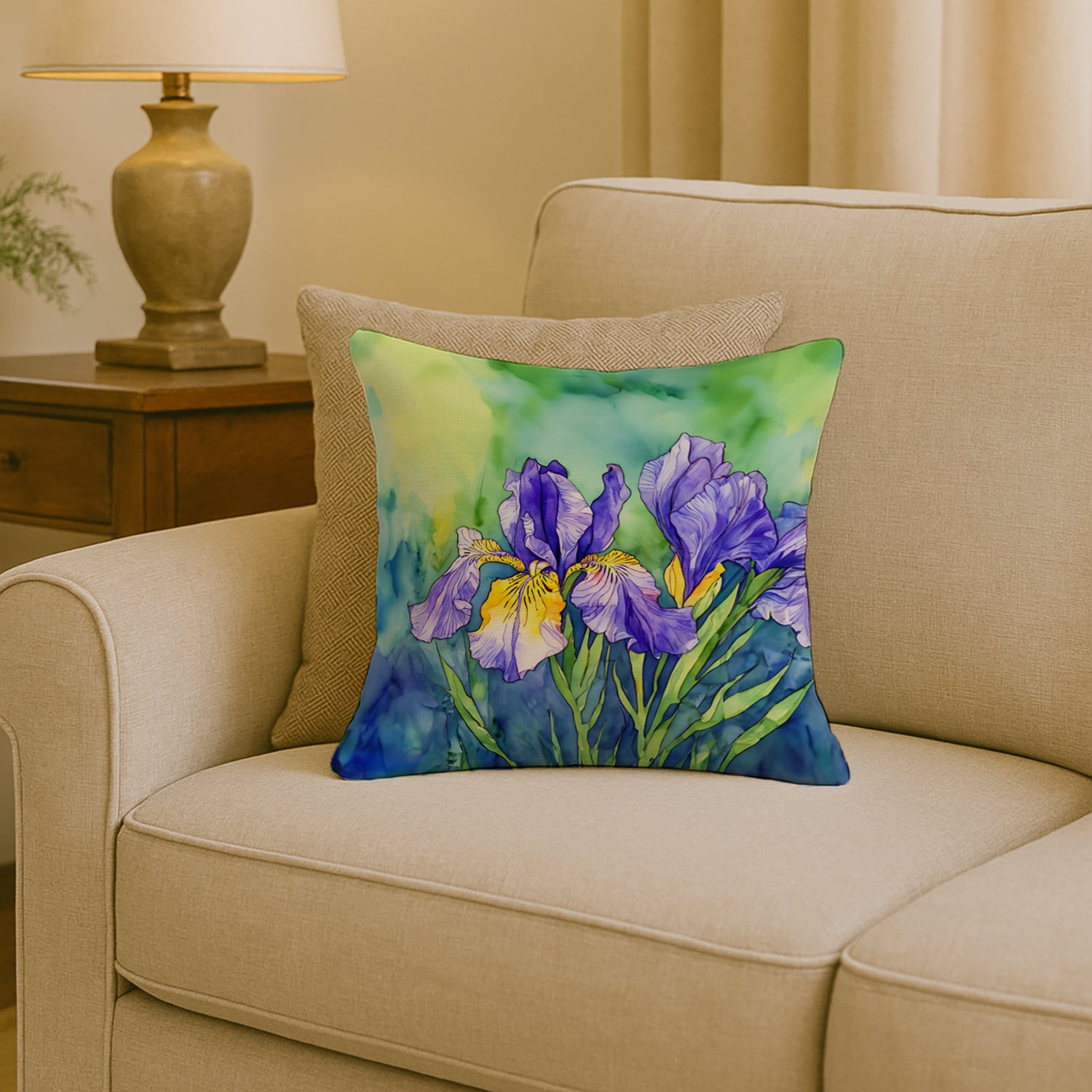 Caroline's Treasures Tennessee Iris in Watercolor Throw Pillow