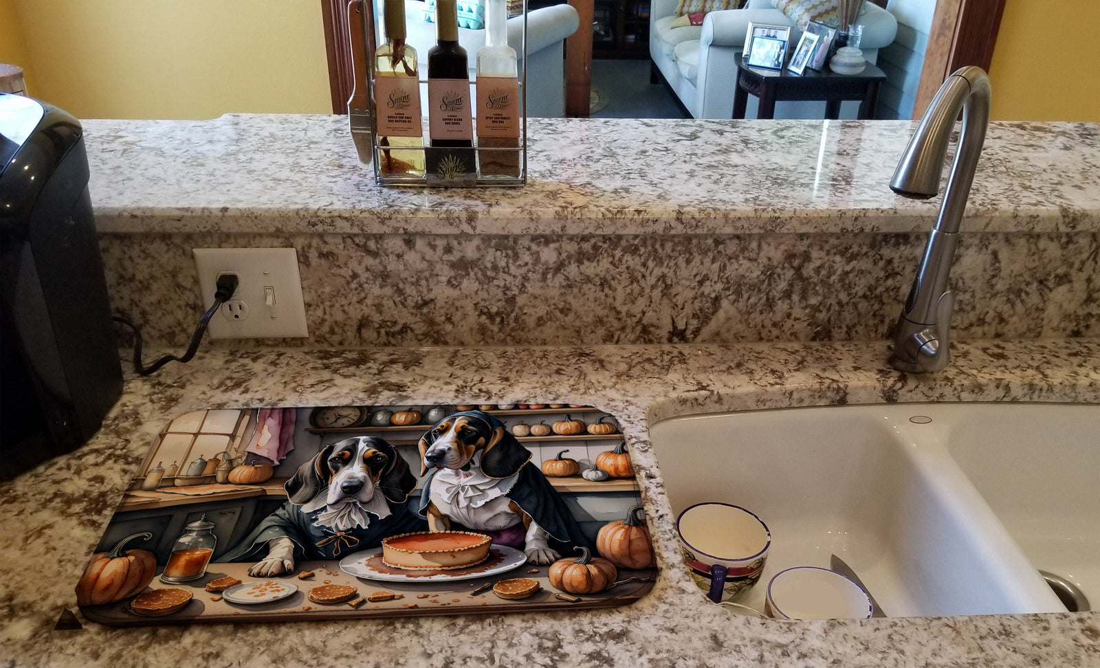 Caroline's Treasures Basset Hound Fall Kitchen Pumpkins Dish Drying Mat