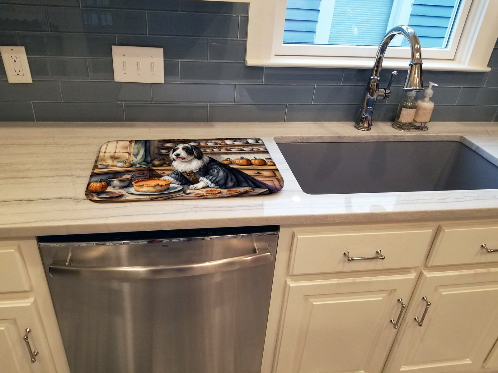 Caroline's Treasures Bearded Collie Fall Kitchen Pumpkins Dish Drying Mat