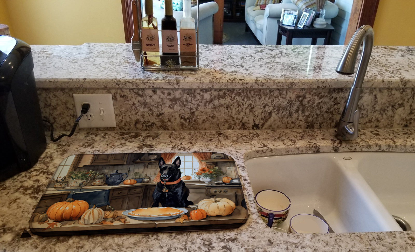 Caroline's Treasures Belgian Malinois Fall Kitchen Pumpkins Dish Drying Mat