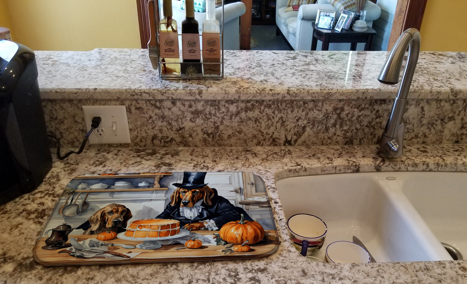 Caroline's Treasures Bloodhound Fall Kitchen Pumpkins Dish Drying Mat