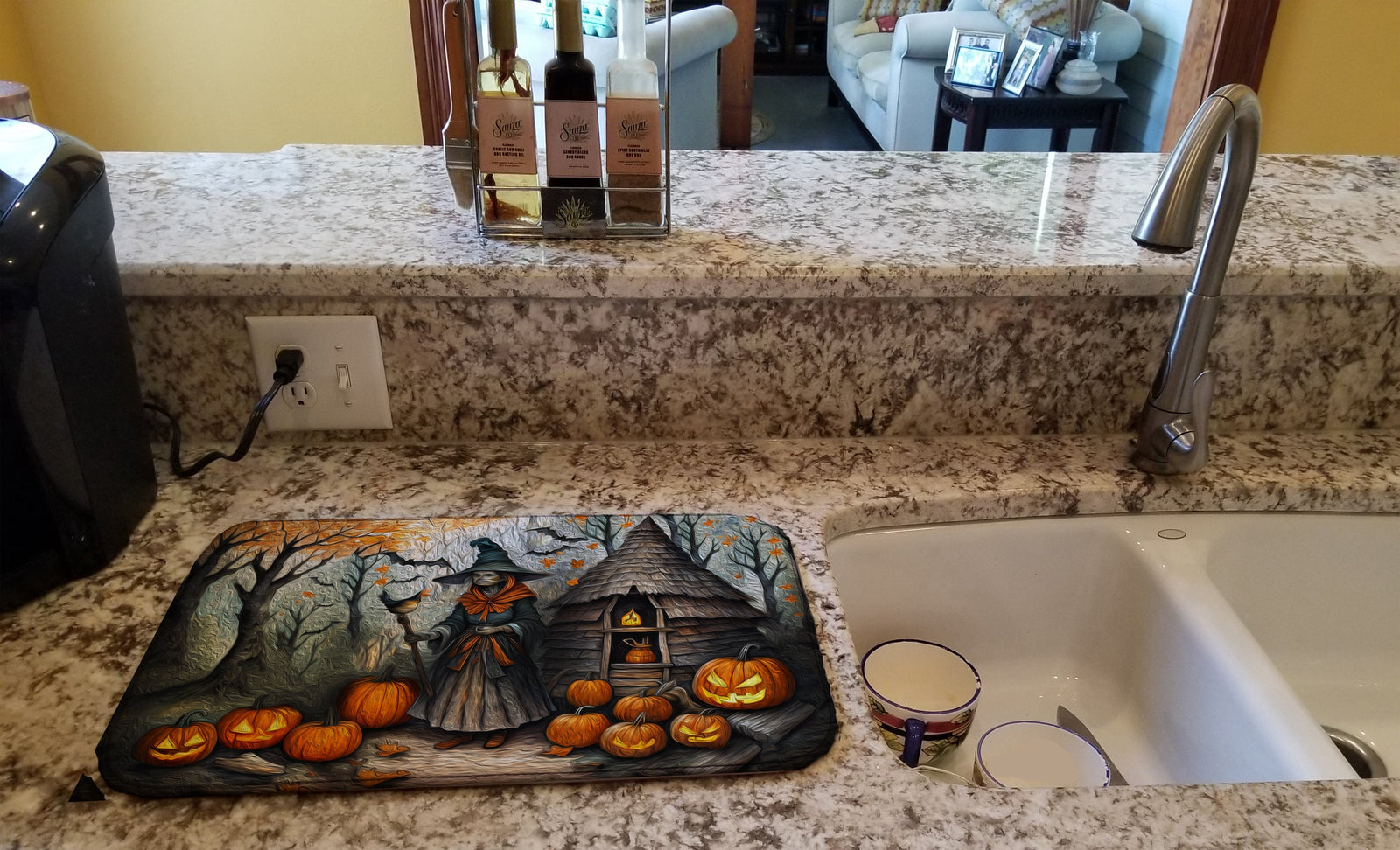 Caroline's Treasures Slavic Witch Spooky Halloween Dish Drying Mat