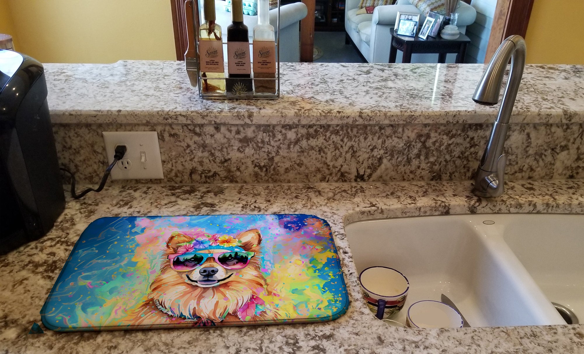 Caroline's Treasures Pomeranian Hippie Dawg Dish Drying Mat