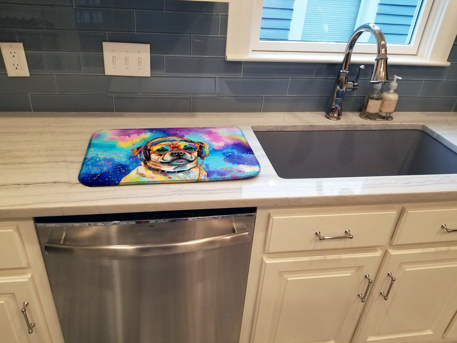 Caroline's Treasures Pug Hippie Dawg Dish Drying Mat