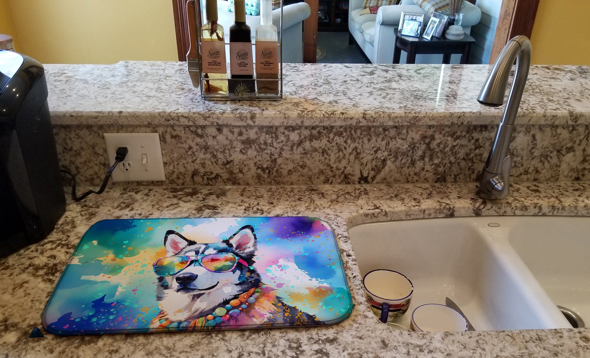 Caroline's Treasures Siberian Husky Hippie Dawg Dish Drying Mat