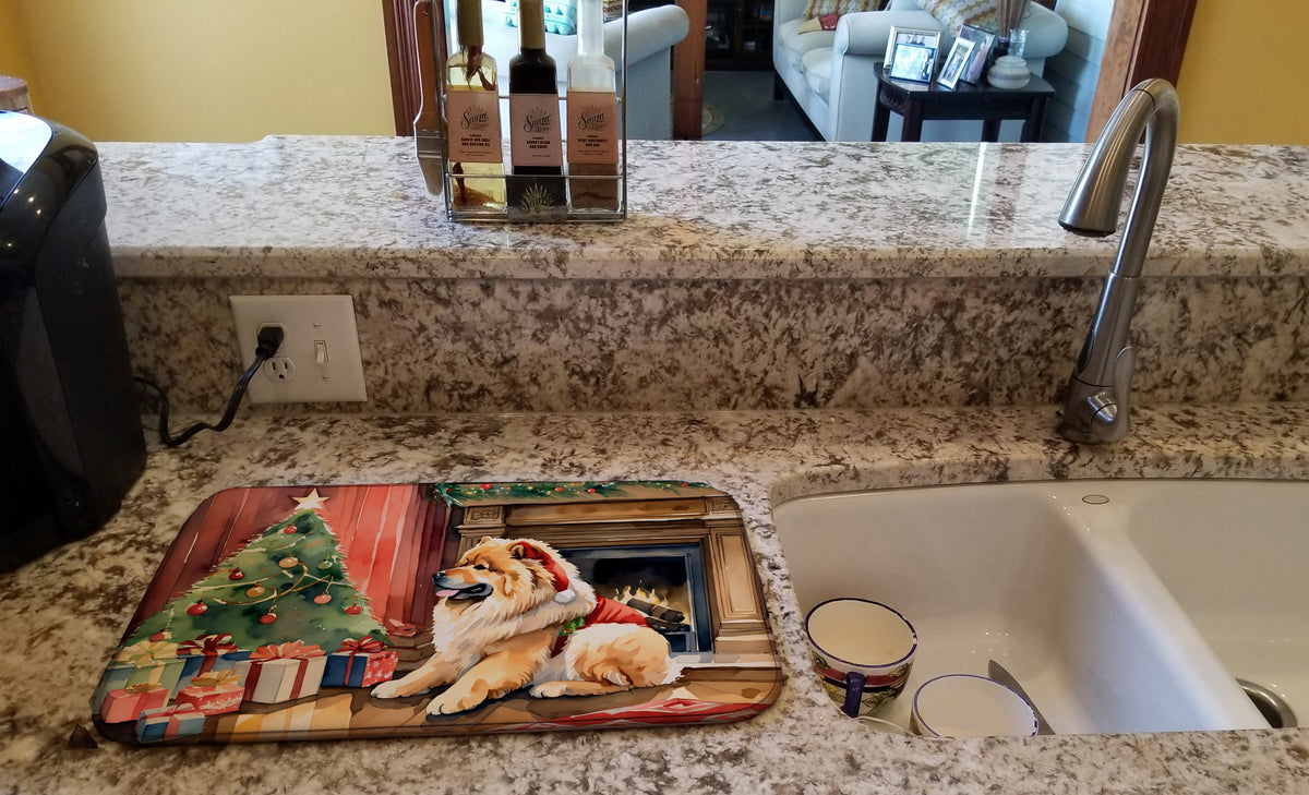 Caroline's Treasures Chow Chow Cozy Christmas Dish Drying Mat