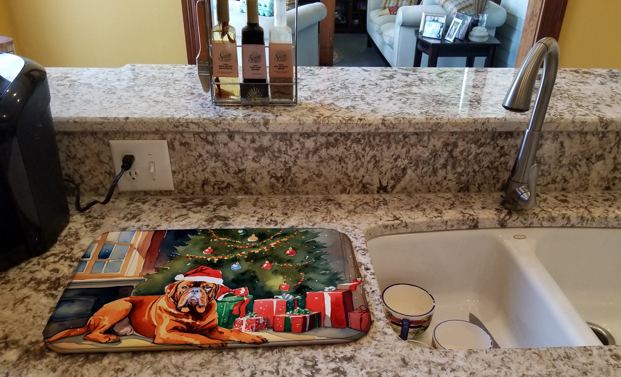 Caroline's Treasures Dogue de Bordeaux Cozy Christmas Dish Drying Mat