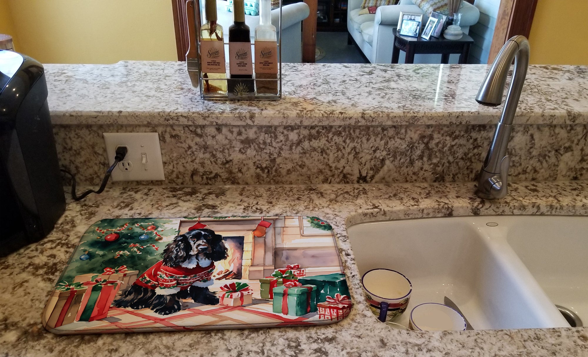 Caroline's Treasures English Cocker Spaniel Cozy Christmas Dish Drying Mat