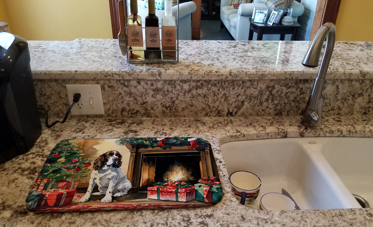 Caroline's Treasures English Springer Spaniel Cozy Christmas Dish Drying Mat