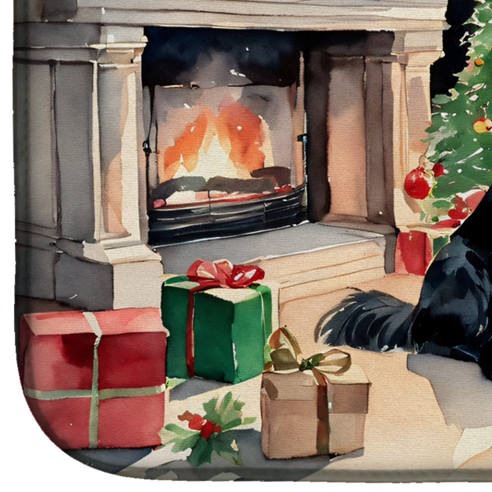 Caroline's Treasures Flat-Coated Retriever Cozy Christmas Dish Drying Mat