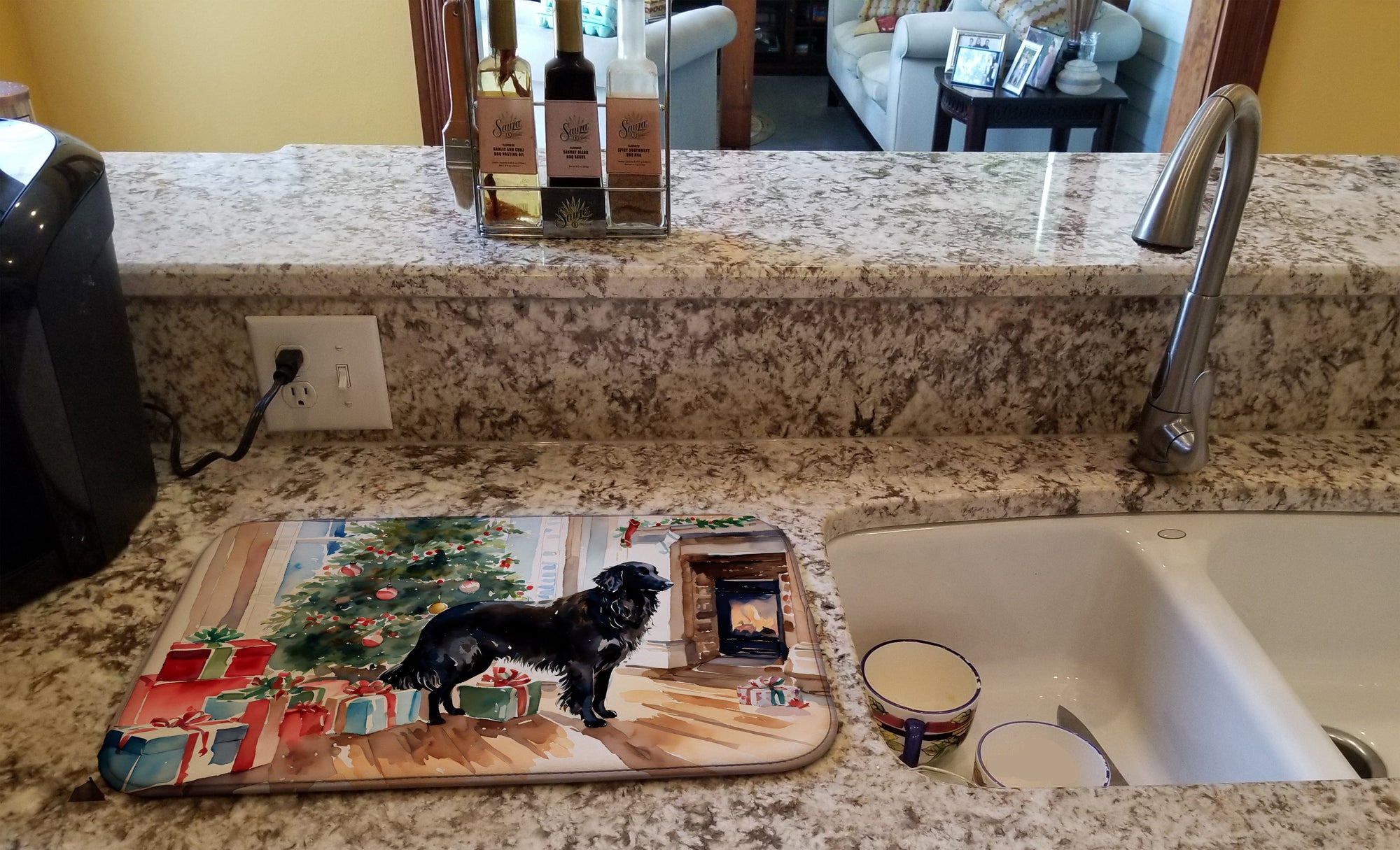 Caroline's Treasures Flat-Coated Retriever Cozy Christmas Dish Drying Mat