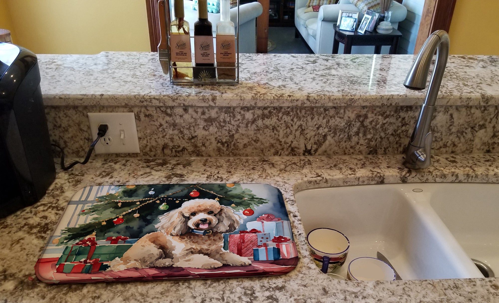 Caroline's Treasures Poodle Cozy Christmas Dish Drying Mat