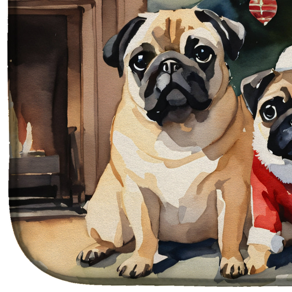 Caroline's Treasures Pug Cozy Christmas Dish Drying Mat