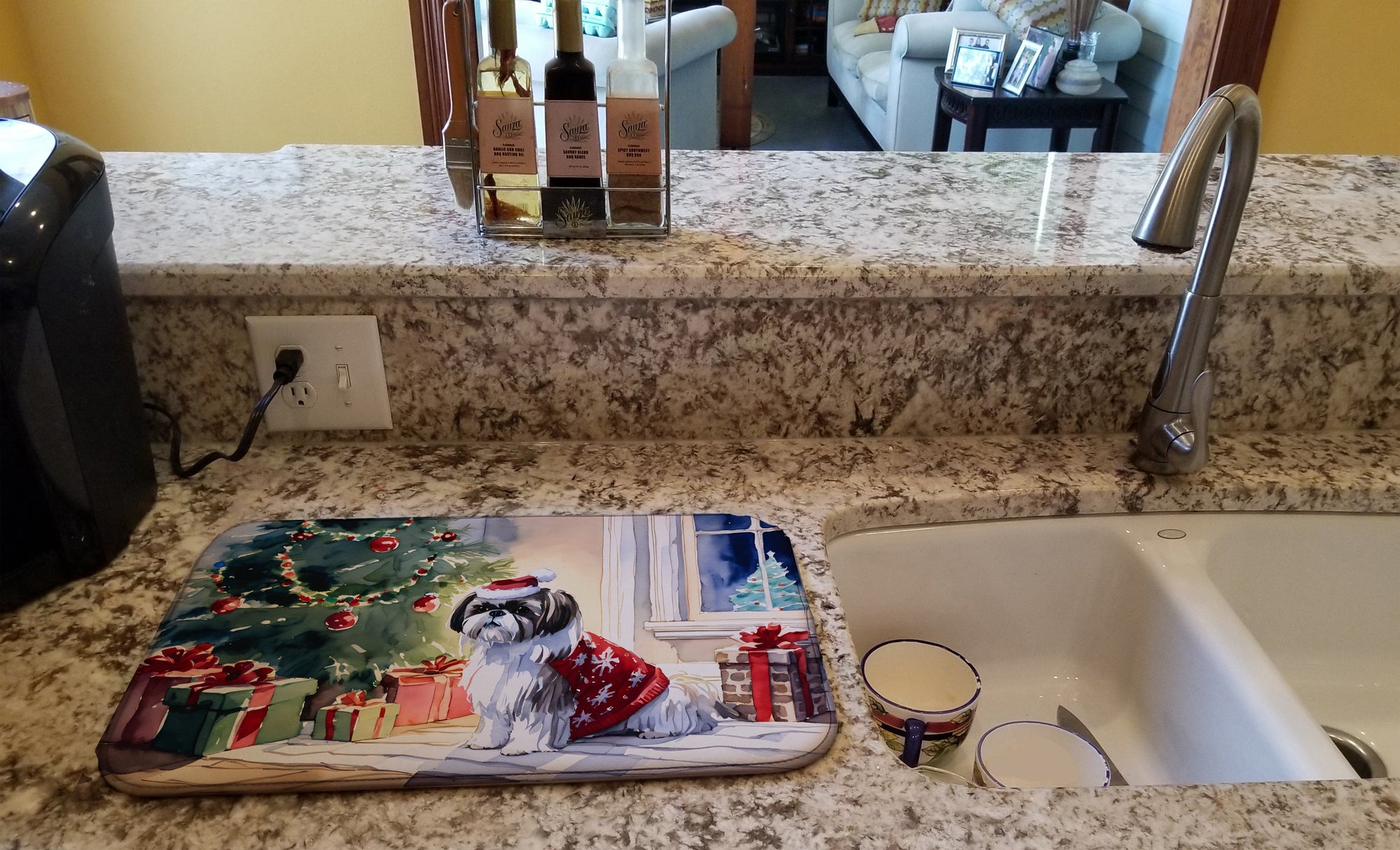 Caroline's Treasures Shih Tzu Cozy Christmas Dish Drying Mat