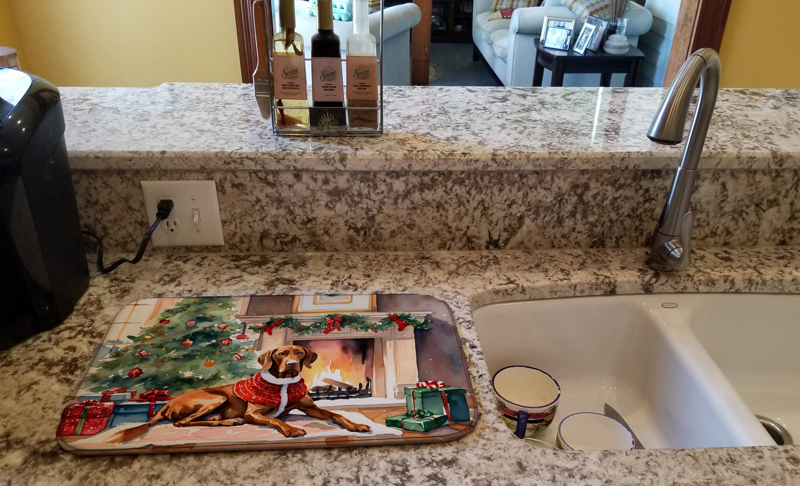 Caroline's Treasures Vizsla Cozy Christmas Dish Drying Mat