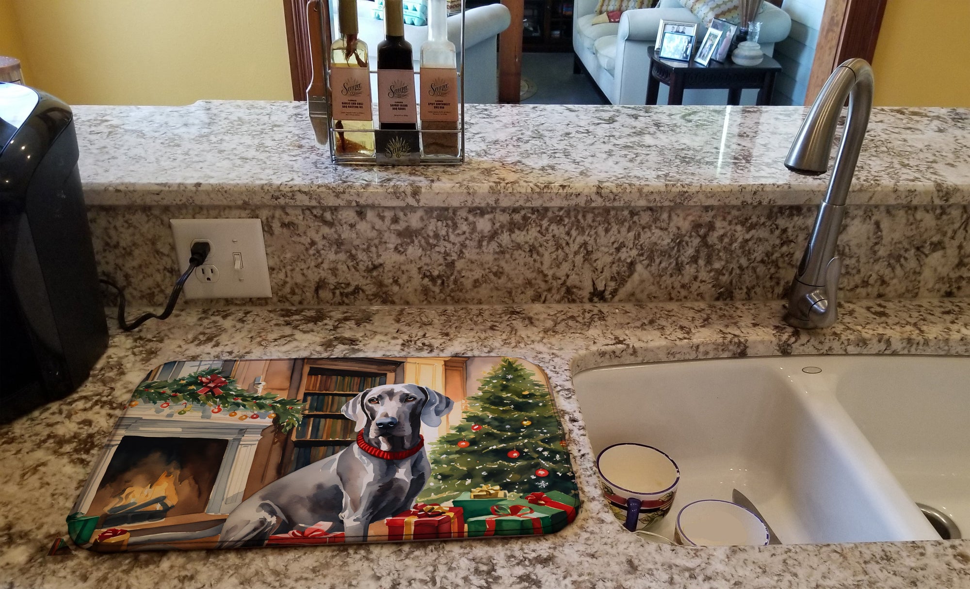 Caroline's Treasures Weimaraner Cozy Christmas Dish Drying Mat