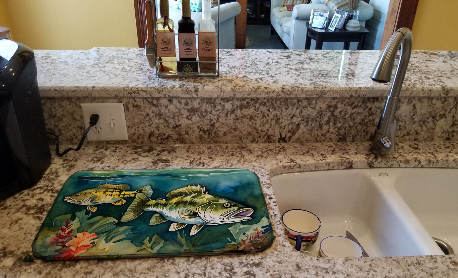 Caroline's Treasures Smallmouth Bass Dish Drying Mat