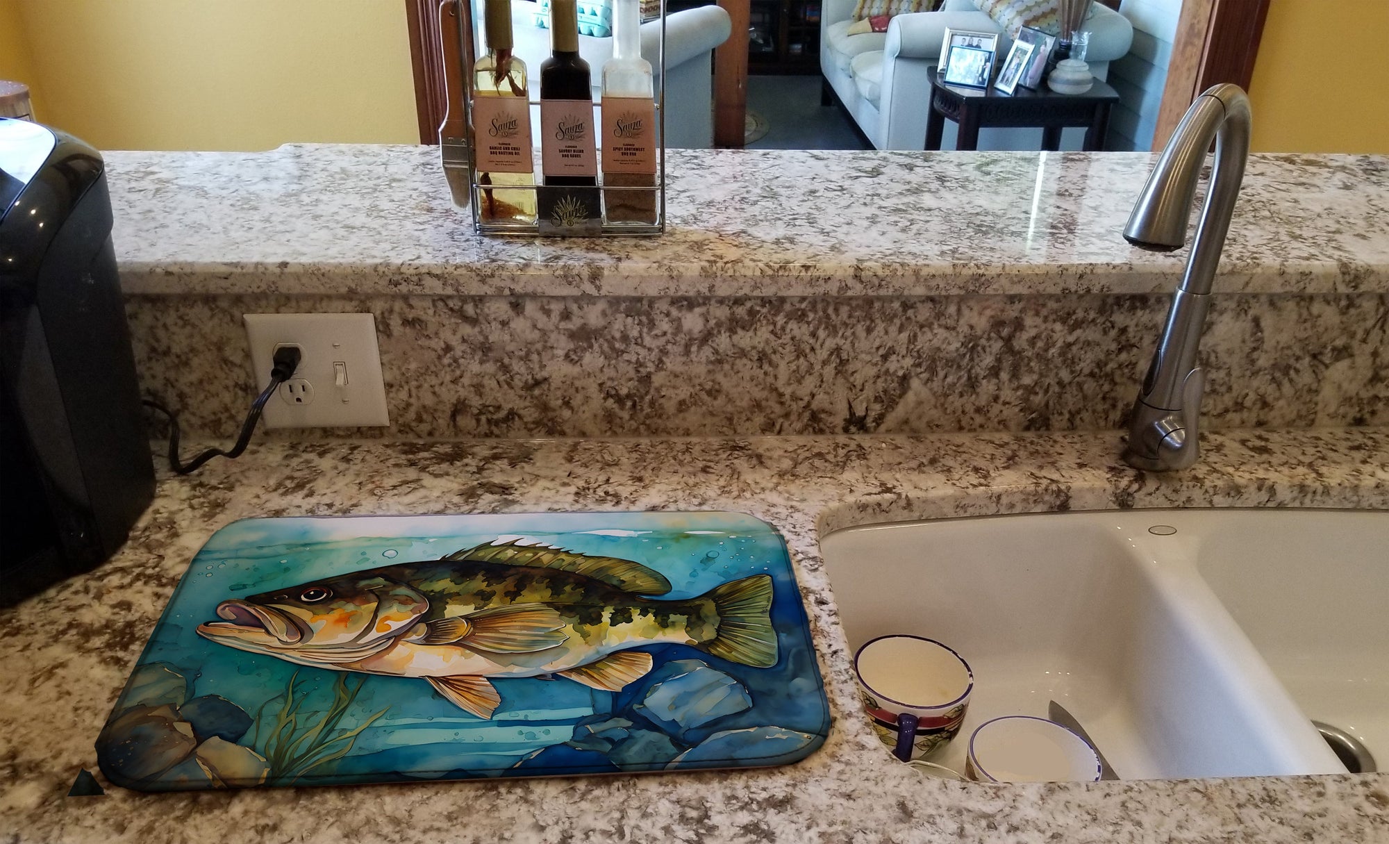 Caroline's Treasures Smallmouth Bass Dish Drying Mat