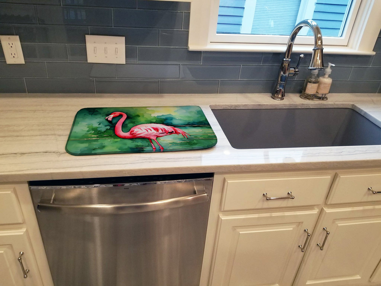 Caroline's Treasures Flamingo Dish Drying Mat