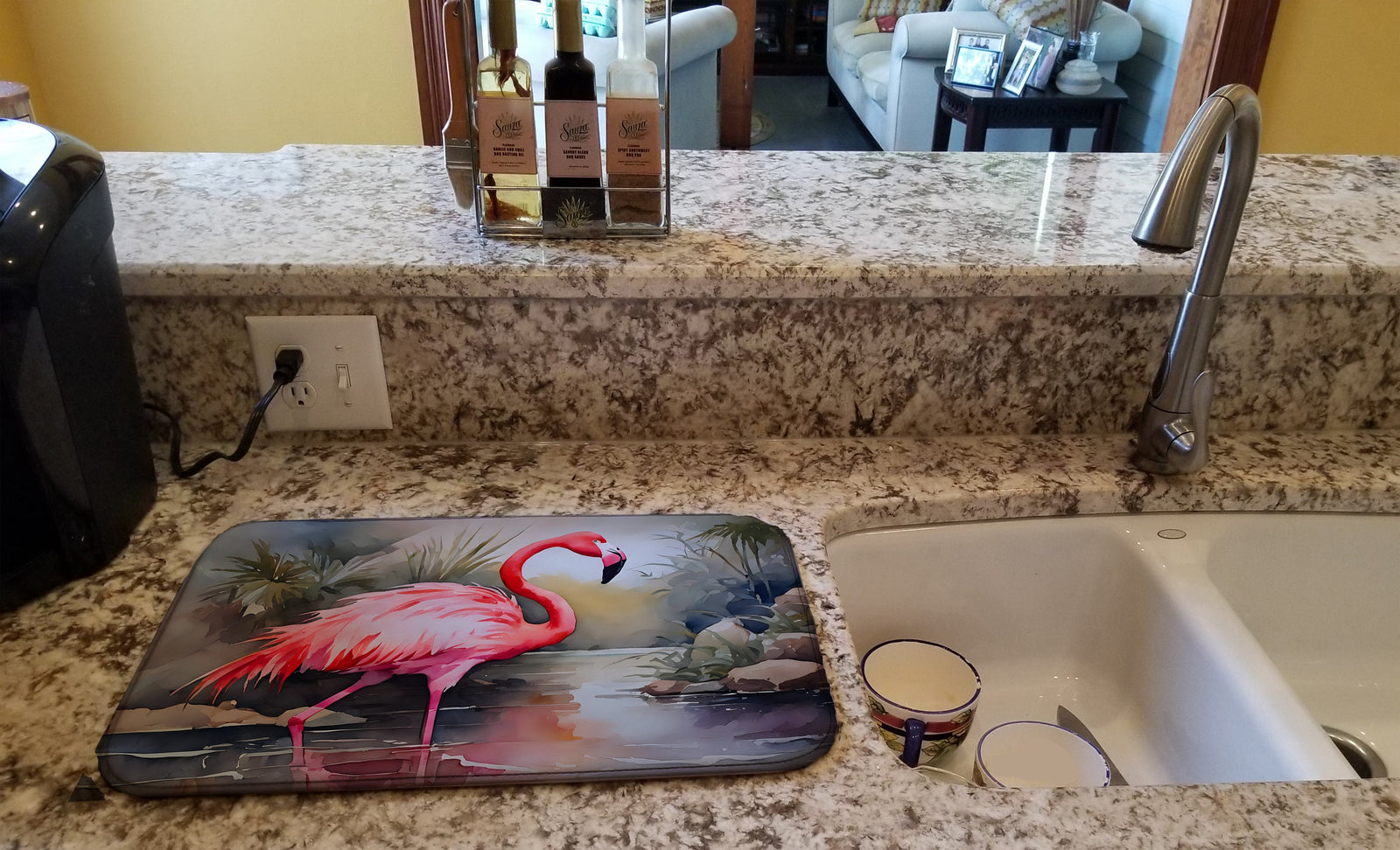 Caroline's Treasures Flamingo Dish Drying Mat