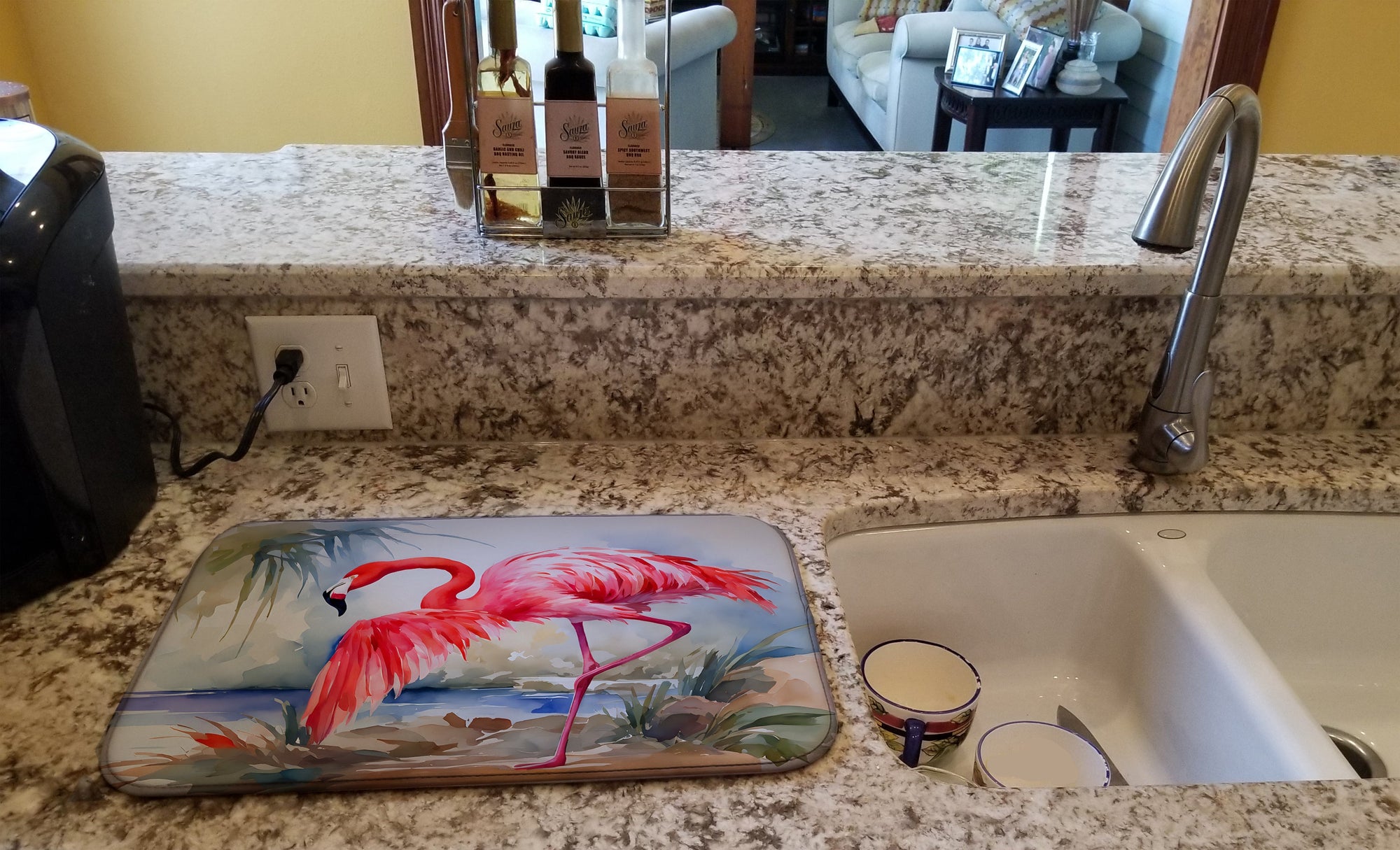Caroline's Treasures Flamingo Dish Drying Mat