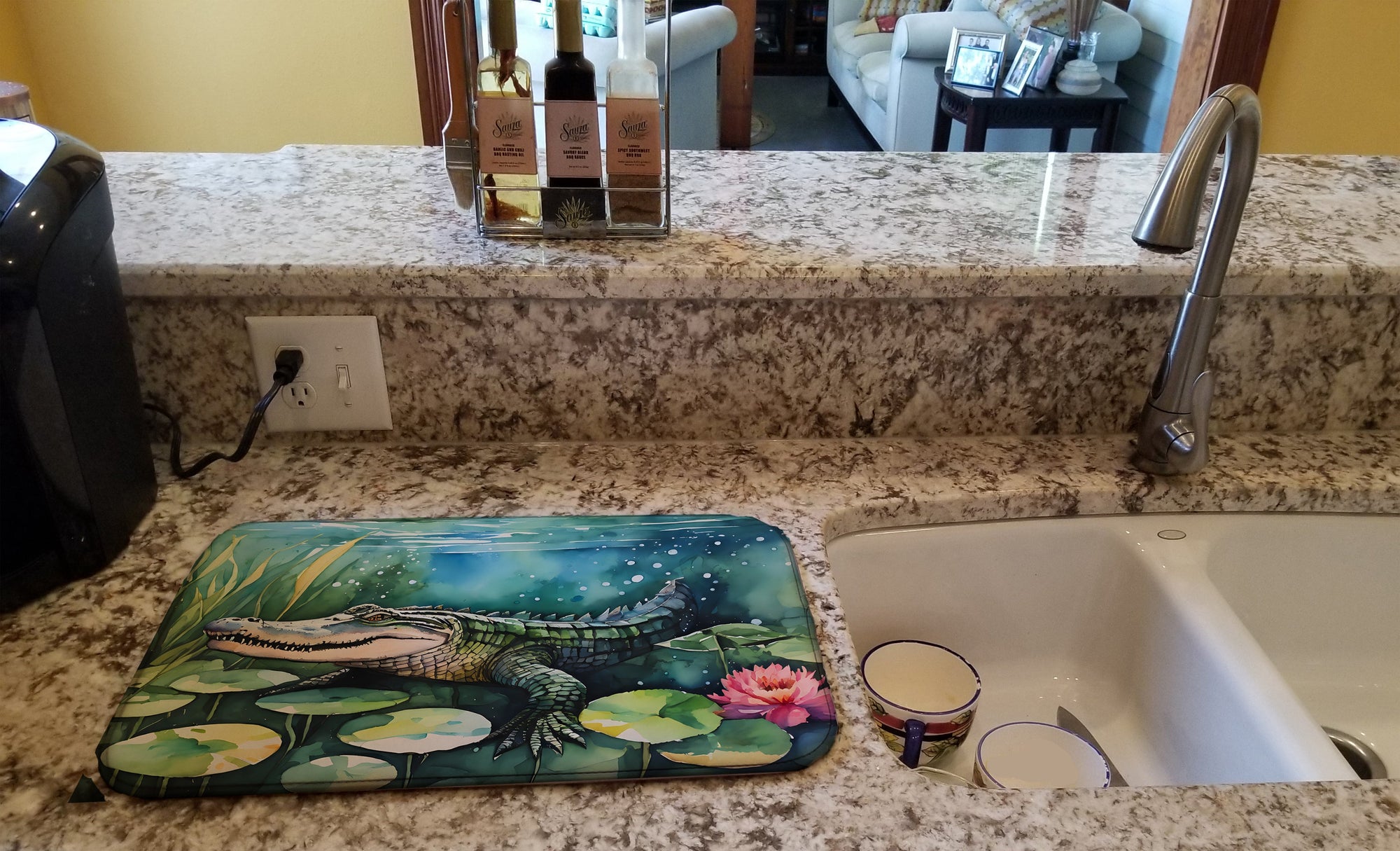 Caroline's Treasures Alligator Dish Drying Mat