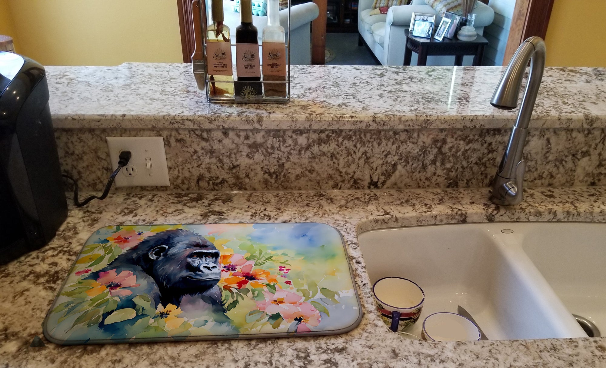 Caroline's Treasures Gorilla Dish Drying Mat