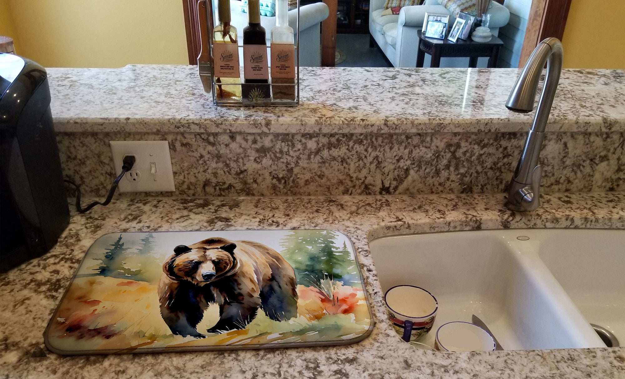 Caroline's Treasures Grizzly Bear Dish Drying Mat