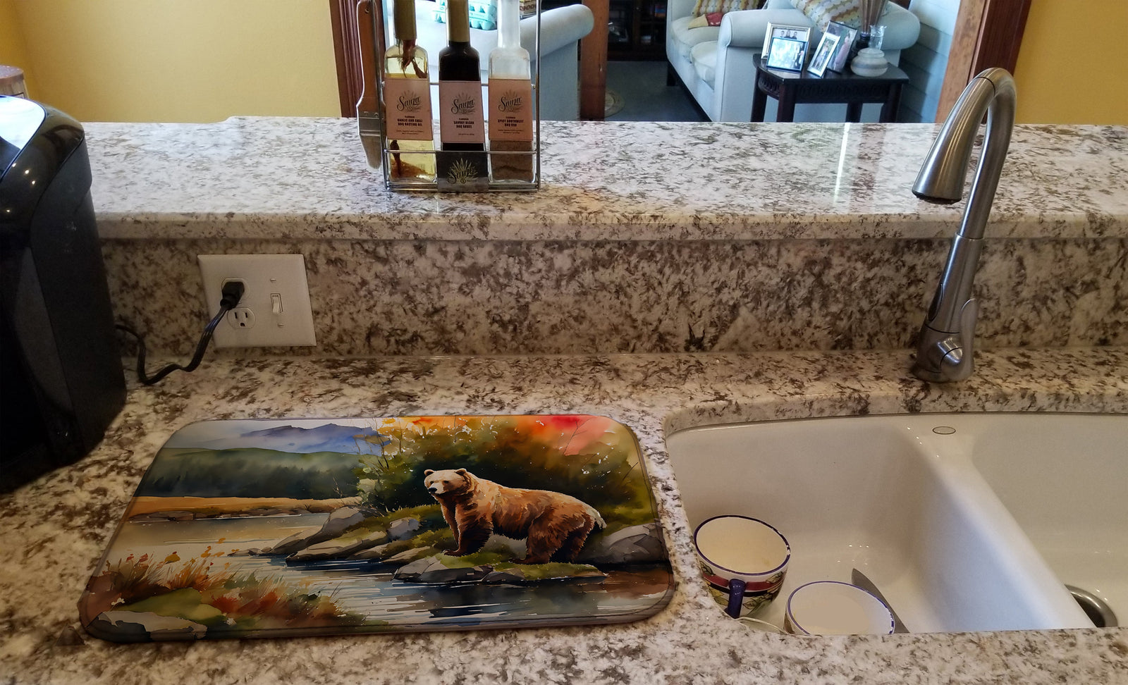 Caroline's Treasures Kodiak Bear Dish Drying Mat