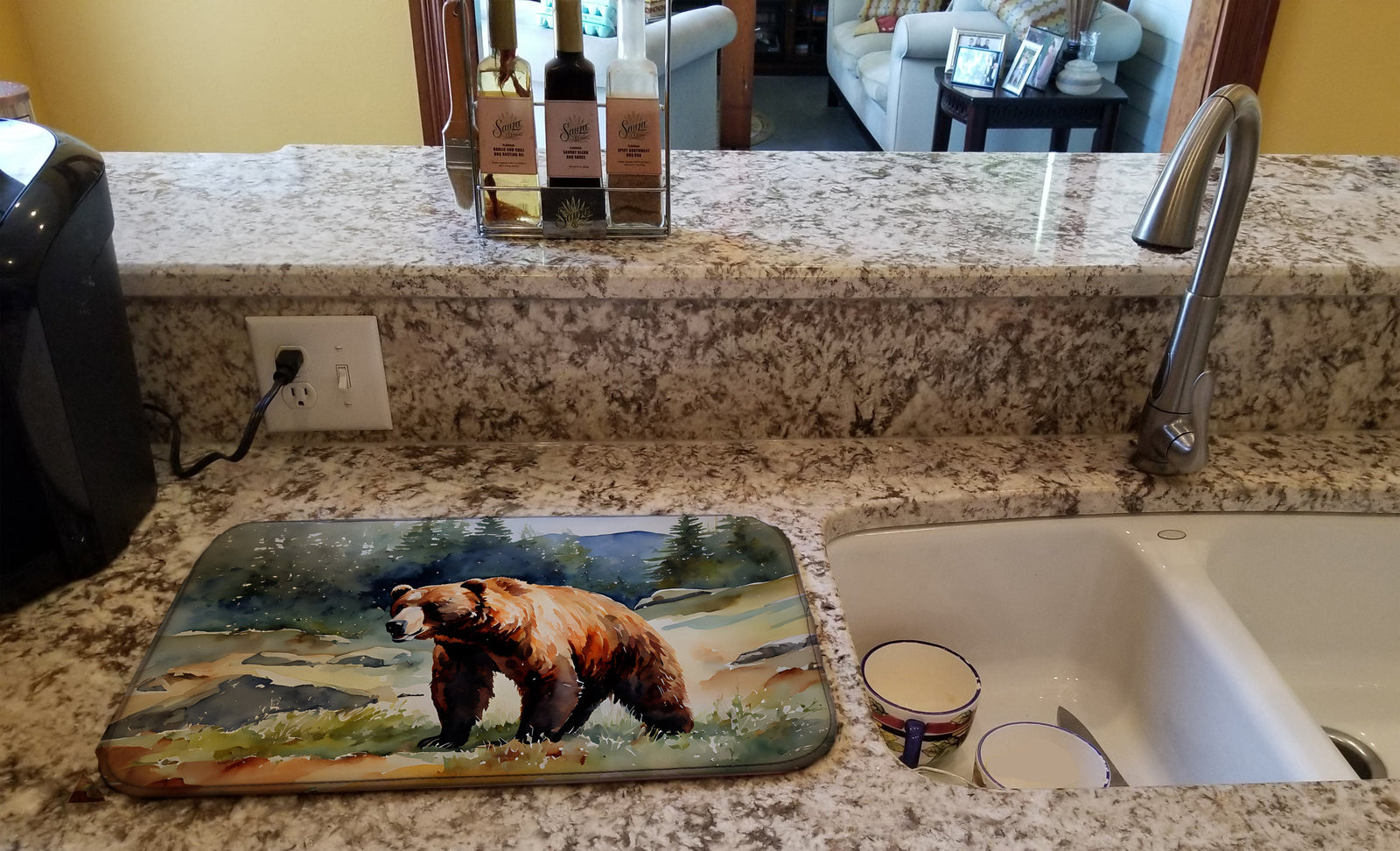 Caroline's Treasures Kodiak Bear Dish Drying Mat