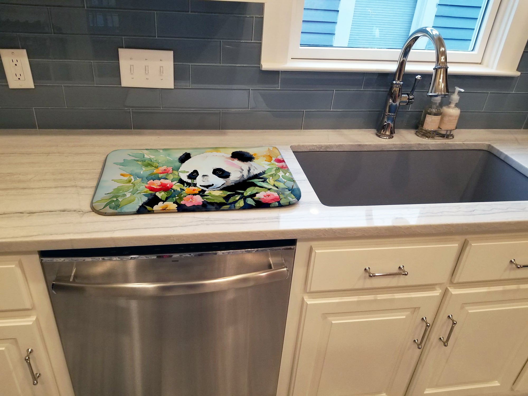 Caroline's Treasures Panda Dish Drying Mat