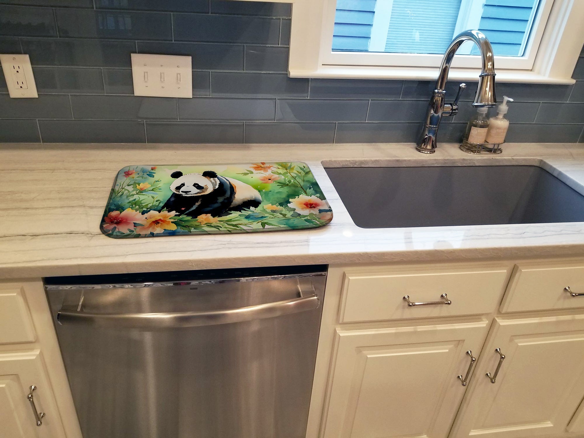 Caroline's Treasures Panda Dish Drying Mat