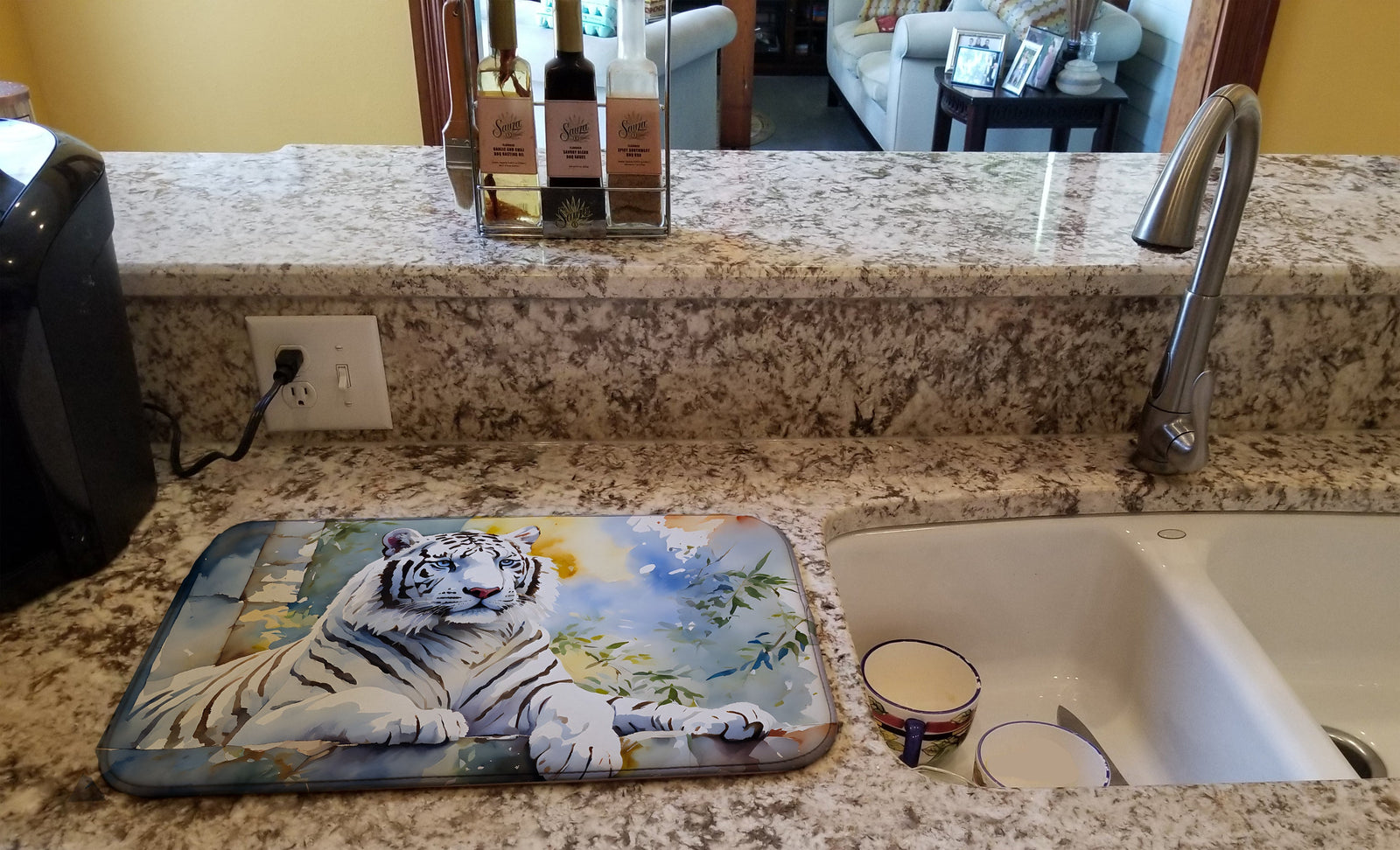 Caroline's Treasures White Tiger Dish Drying Mat