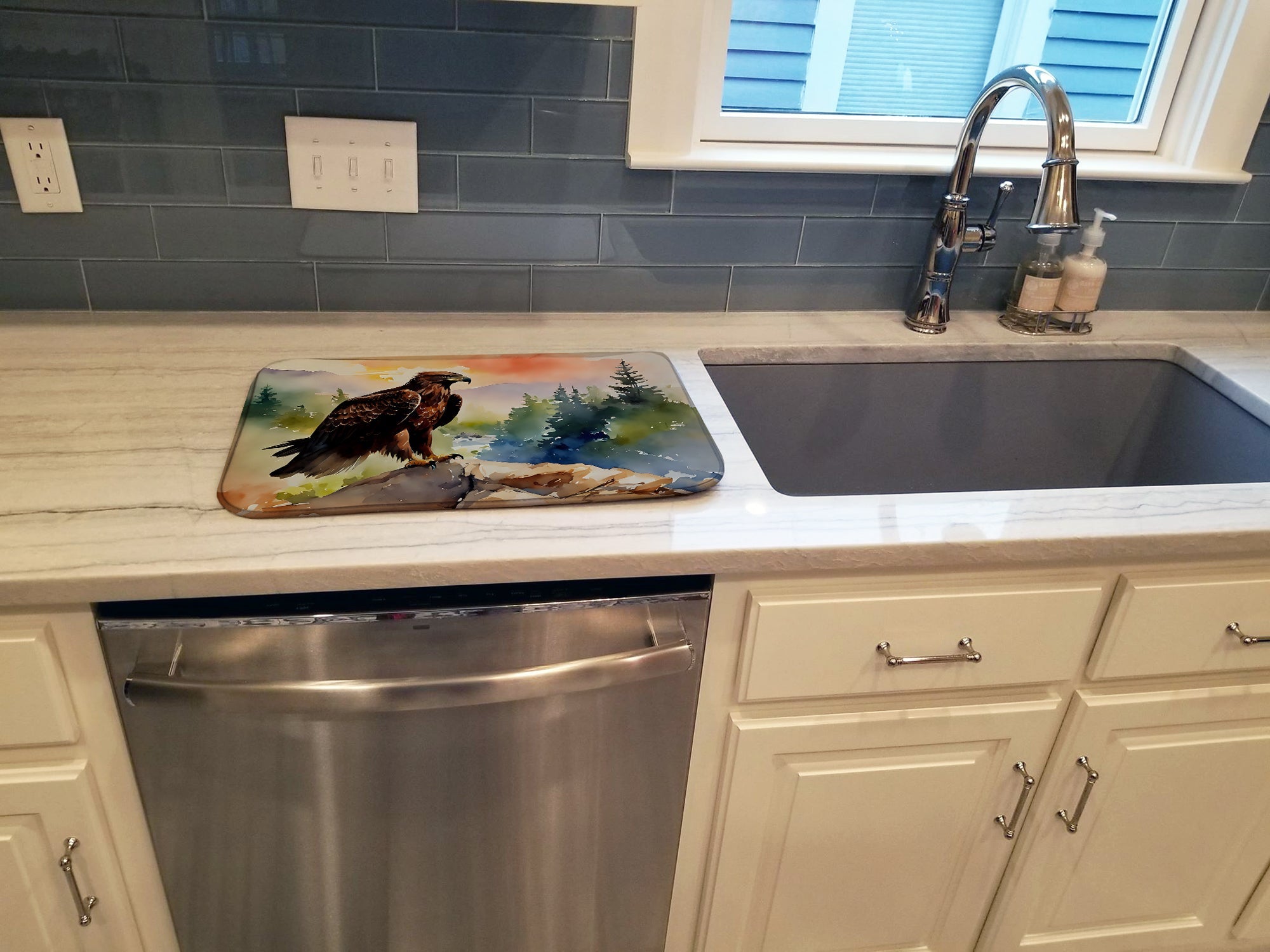 Caroline's Treasures Eagle Dish Drying Mat