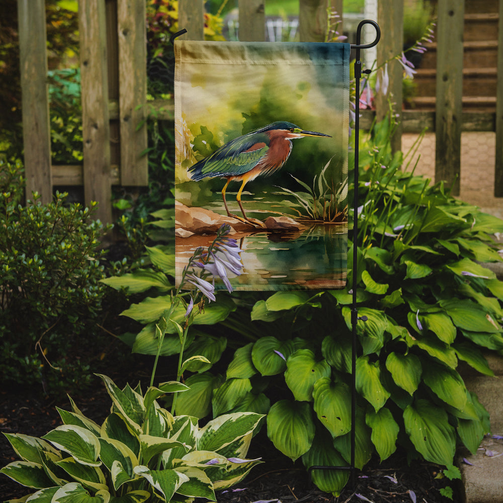 Caroline's Treasures Green Heron Garden Flag – Outdoor Decorative Yard Flag