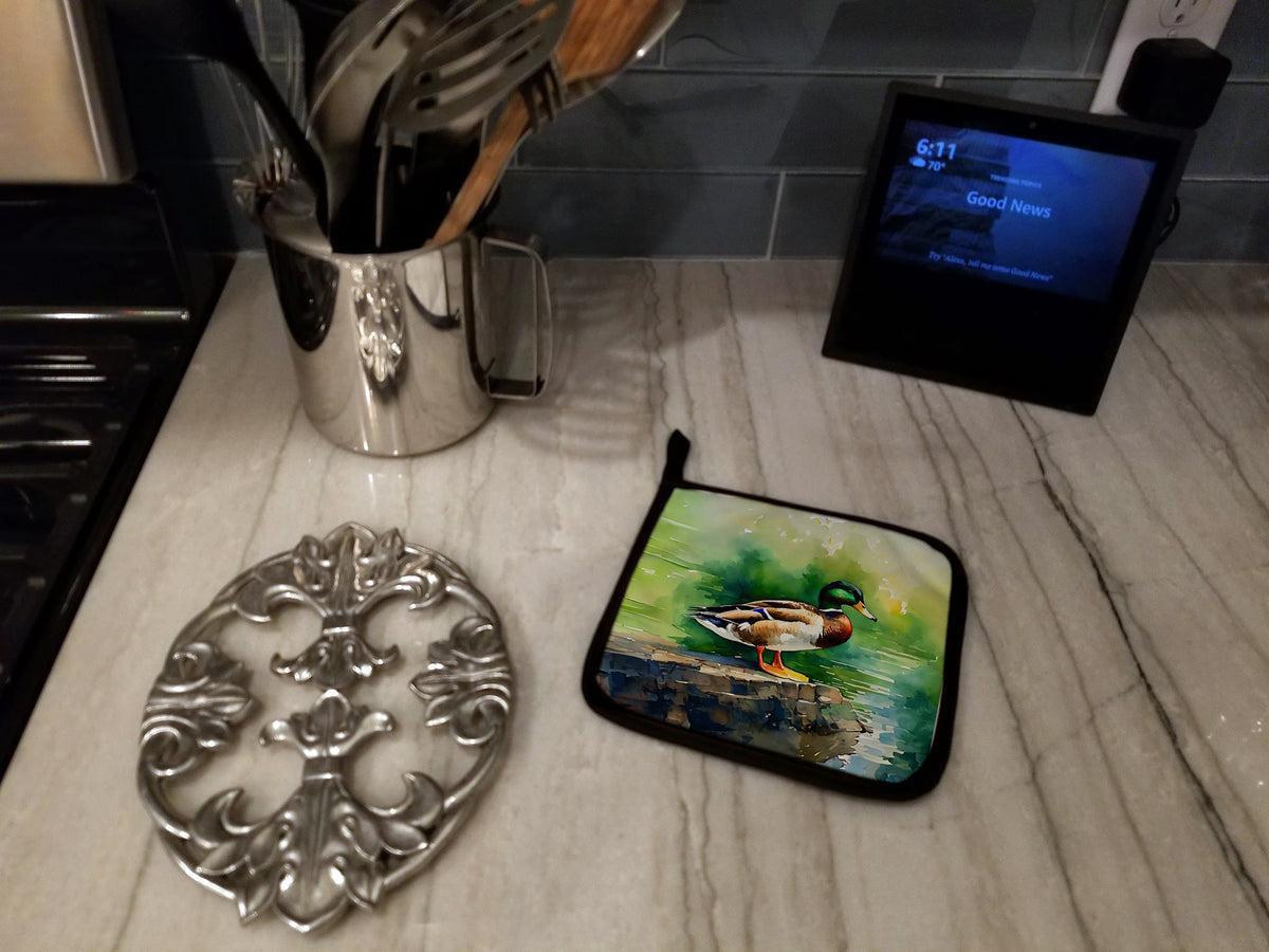 Caroline's Treasures Mallard Pot Holders - Set of 2 Decorative Kitchen Helpers | Made in the USA